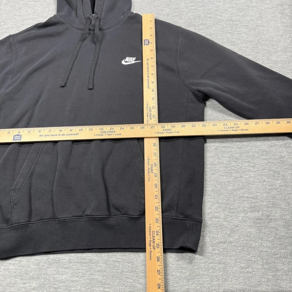 Nike Hoodie Mens Medium Black Club Fleece Pullover Sweatshirt Logo Swoosh Casual